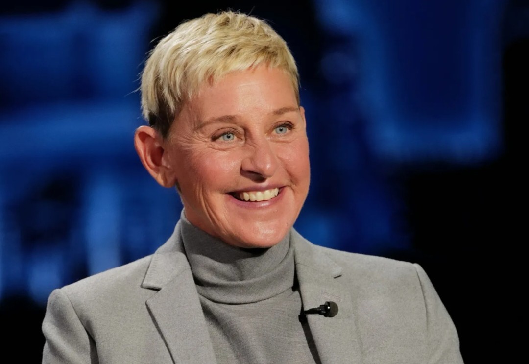 Ellen Lee DeGeneres: Age, Family, Biography & More 4